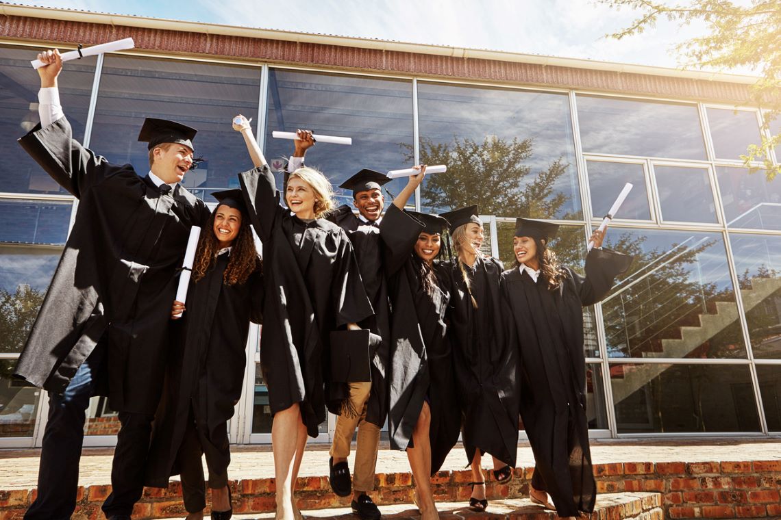 étudiants diplômés Institut Supérieur de Droit ISD