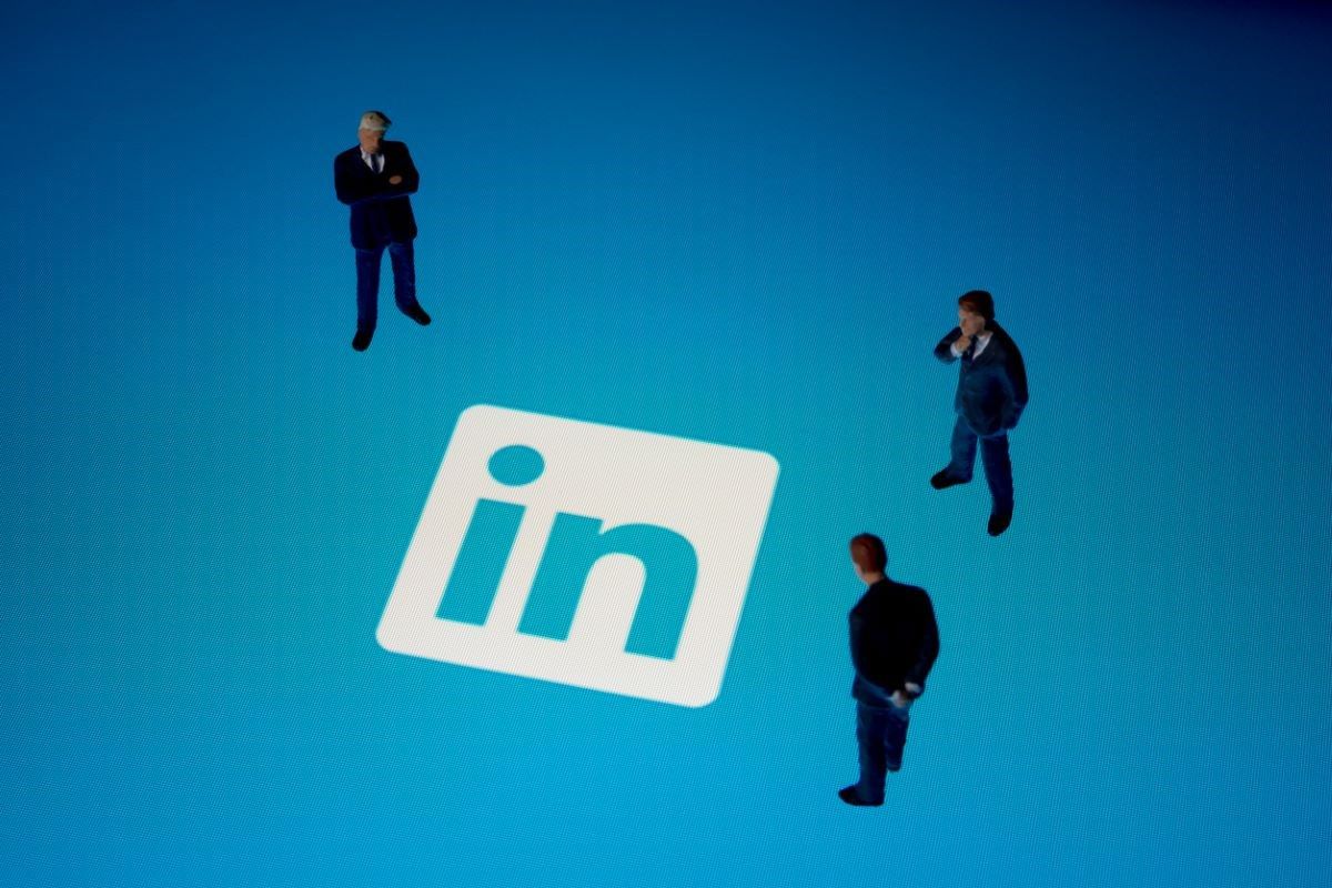 harcèlement LinkedIn influenceurs Les Années Folles Revue Fiduciaire