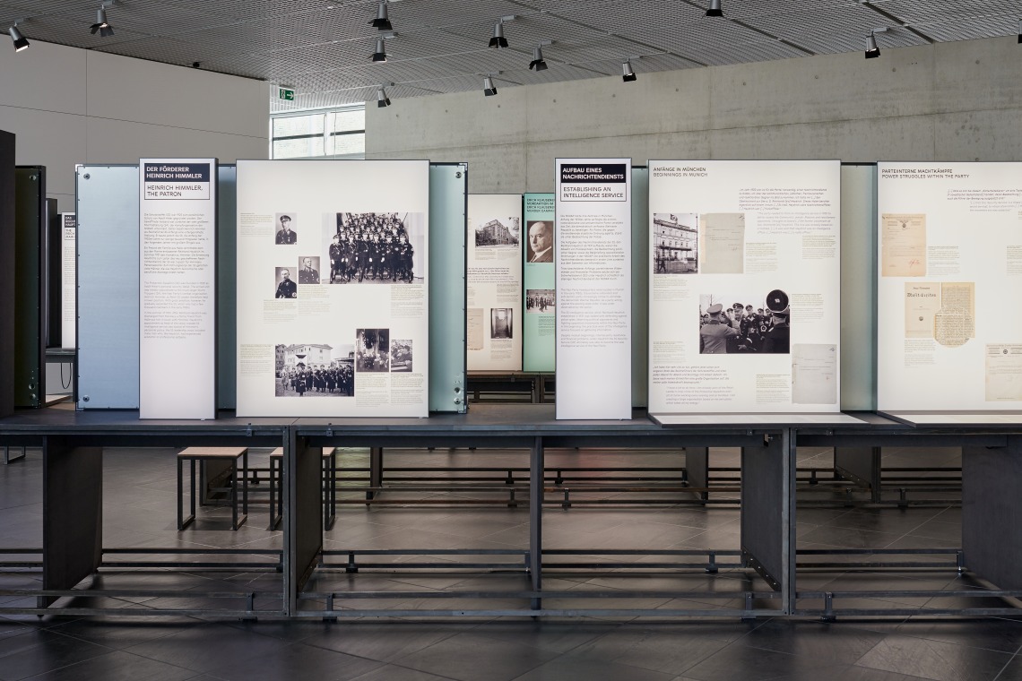 exposition Reinhard HEYDRICH Carrière et violence
